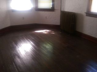 2936 W Kilbourn Ave APT 1, Milwaukee, WI 53208