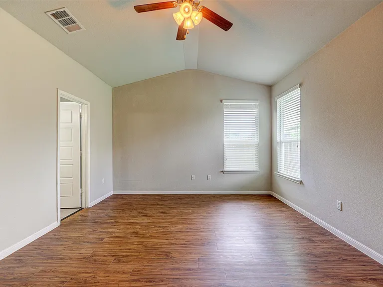 126 Screech Owl Dr — Photo 21