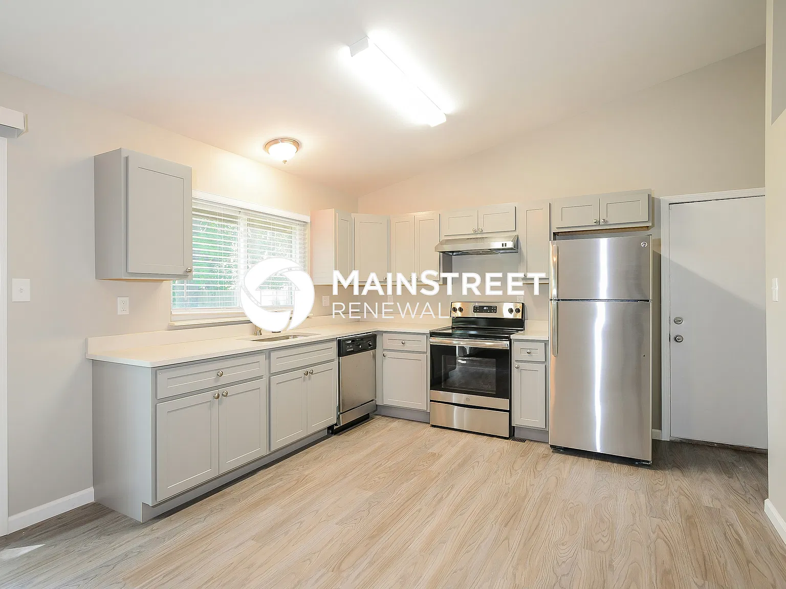 1107 Spencer Rd — Photo 4
