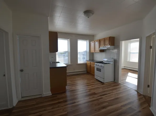 169-171 Avenue F image 1 of 12
