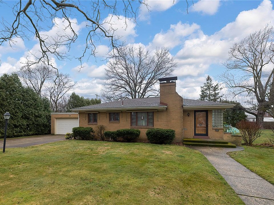2730 Greengarden Blvd, Erie, PA 16508 Zillow