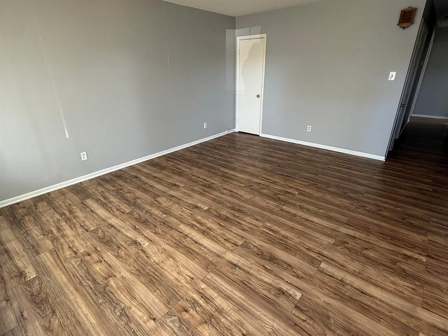 3 bed, 2.0 bath, $2,550 — Photo 4