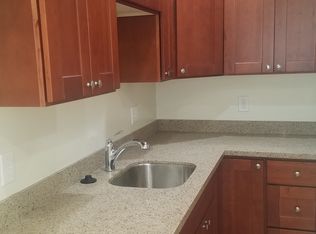 2324 9th St APT 1, Berkeley, CA 94710