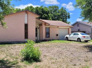 5810 Woodhill, San Antonio, TX 78218