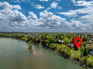 14 Major Stewart Ln SE, Calgary, AB T2G 5R6