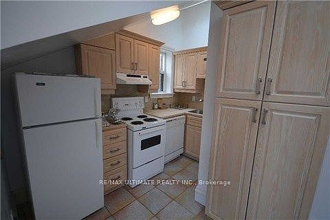 5th image of 12 Foxbar Rd #3