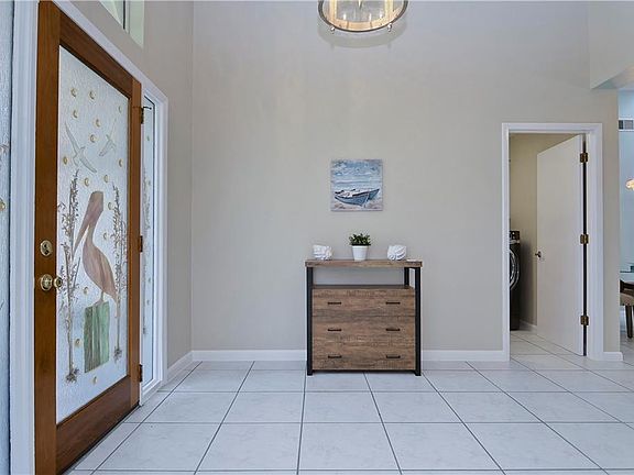 5th image of 2711 Resnik Cir E