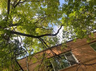 60 Edmonton St #1022994, Winnipeg, MB R3C1P7