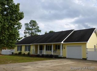 851 Whispering Pines Rd, Fayetteville, NC 28311