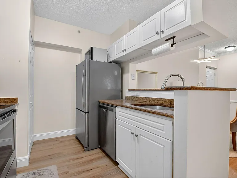 3212 Tuscany Way #3212 — Photo 32
