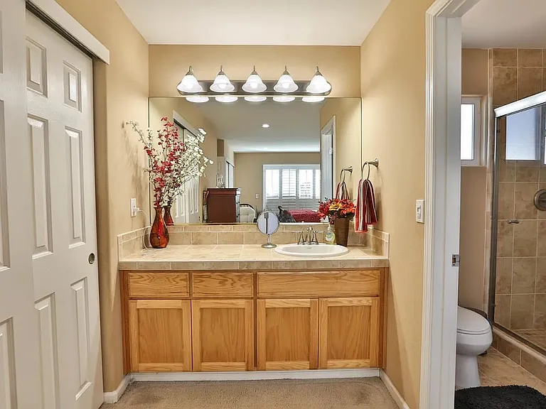 5376 Gerine Blossom Dr — Photo 13