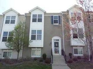 7760 Elm Grove Ct, New Hope, MN 55428