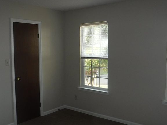 4th image of 2412 Deodara Ct