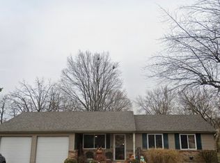 820 W Wenger Rd, Englewood, OH 45322