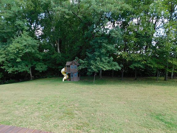 3rd image of 1621 Allendale Dr