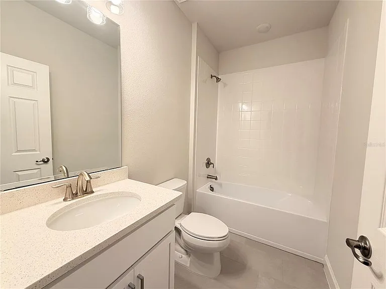 201 Station Ln — Photo 21