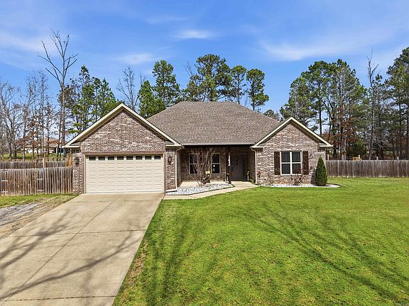 2nd image of 10684 Hinds Rd