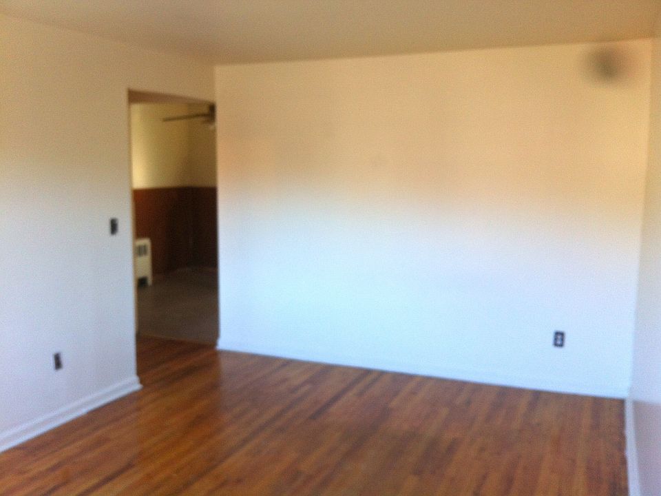 2nd image of 4350 Bruner Ave