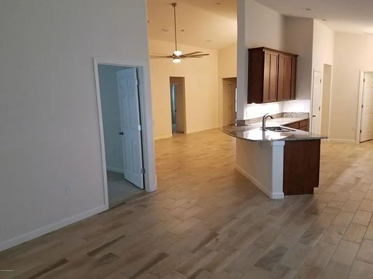 1536 Fuji Dr — Photo 6