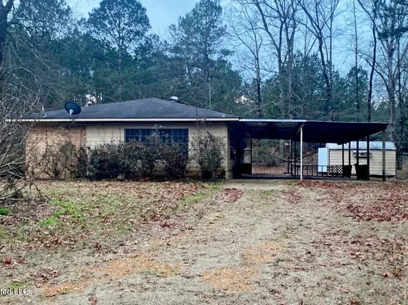 317 Martin Rd, Carthage, MS 39051
