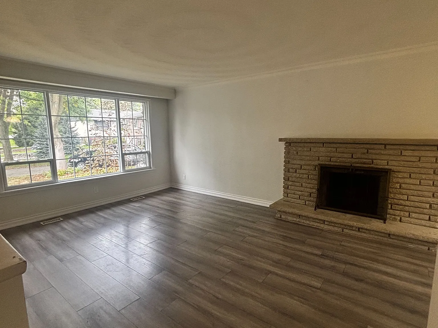 5 bed, $4,000 — Photo 4