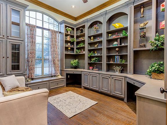 5th image of 7402 Dresden Ave