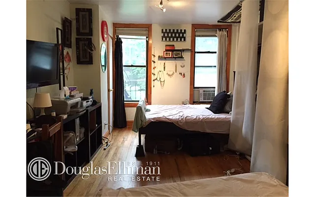 Rented by Douglas Elliman | media 5