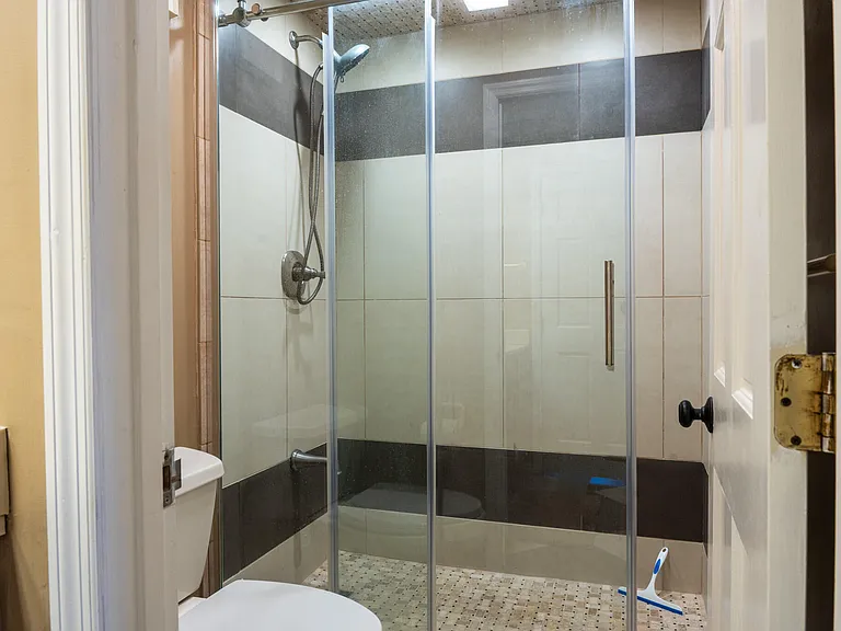 355 S Broadway #305 — Photo 9