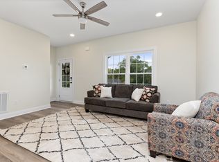 1017 B St #1017, Waynesboro, VA 22980