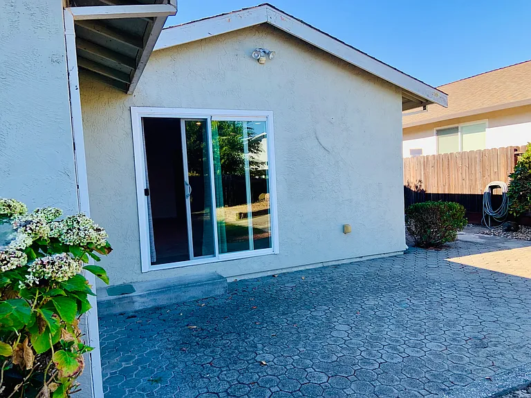 3374 Twin Oaks Dr — Photo 31