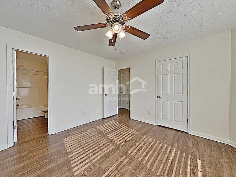 5034 Timber Trail Dr — Photo 9