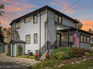 128 S Slater St, Lake Orion, MI 48362