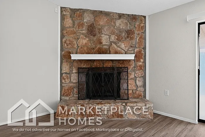 1707 Provident Ln — Photo 8