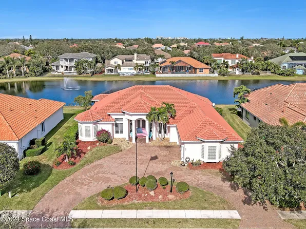 402 Flanders Dr, Indialantic, FL 32903