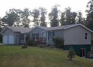 1st image of Oak Crest Dr