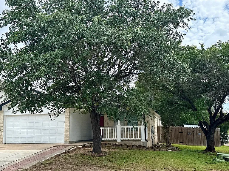 15120 Arizona Oak Ln — Photo 2
