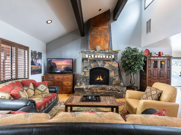 11540 Chalet Rd, Truckee, CA 96161