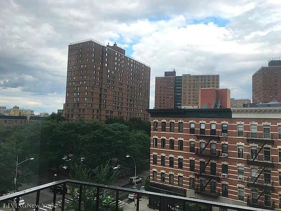 2nd image of 135 Edgecombe Ave APT 5B
