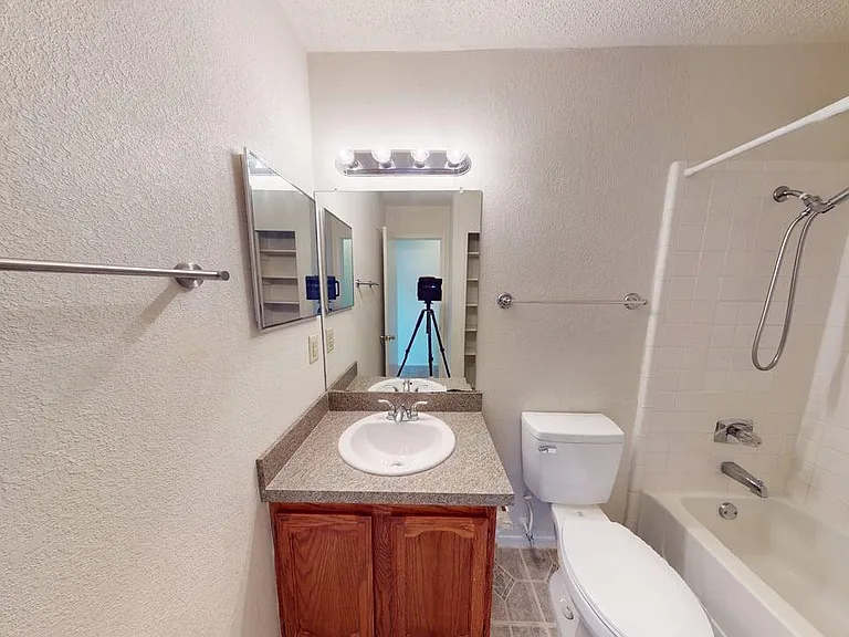 1613 Bobby Lee Dr — Photo 28
