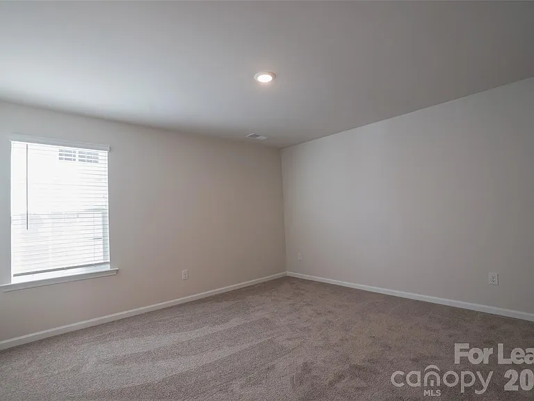 1406 Caracara Ct — Photo 18