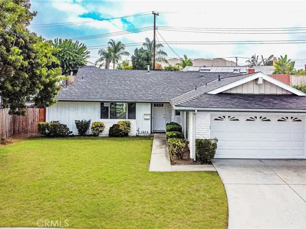 23492 Dune Mear Rd, Lake Forest, CA 92630