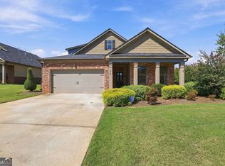 575 Carleton Pl, Locust Grove, GA 30248