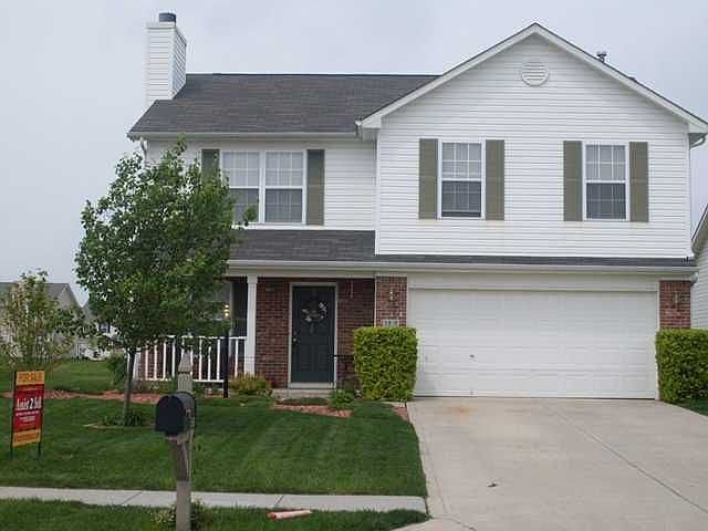 1st image of 5618 Wood Hollow Dr