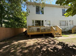 90 Roberts St #90, Shelton, CT 06484