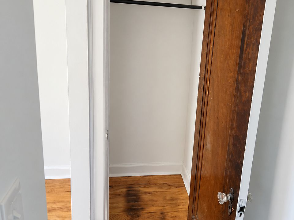 674 Highland St #2, photo 11