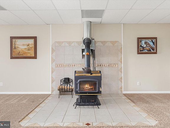 5th image of 283 Rock Ridge Rd