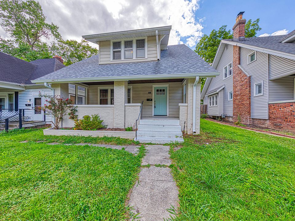 1st image of 110 N Riley Ave