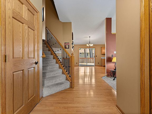4th image of 2126 142nd Ln NW