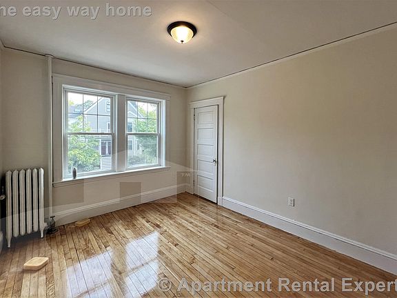 4th image of 269 Huron Ave APT 6