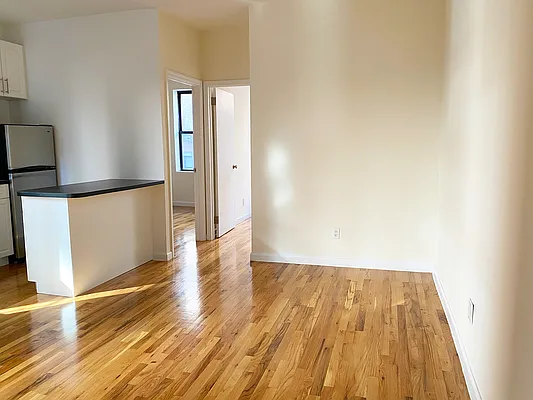 Rented by Waverly Realty Associates | media 17